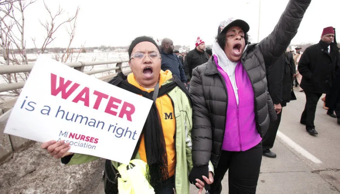 nurses protest water contamination