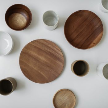 wooden and ceramic dinnerware