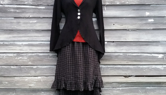 black red dress of women