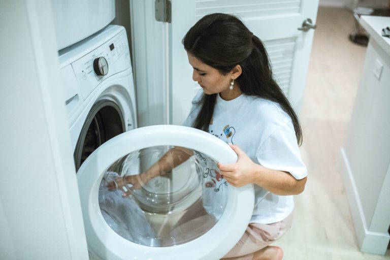 women doing laundry
