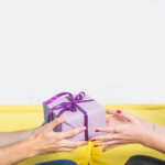 15 Meaningful Gifts for People With Anxiety Offering Eco-Friendly Comfort