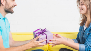 15 Meaningful Gifts for People With Anxiety Offering Eco-Friendly Comfort