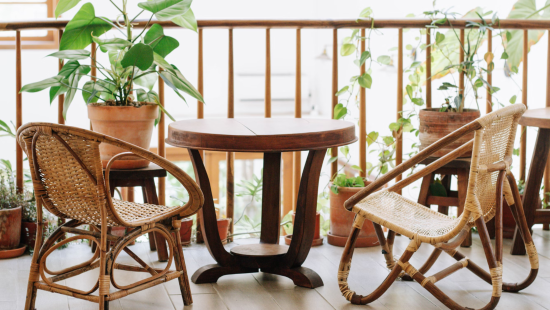 7 Sustainable Outdoor Furniture Brands Supporting Responsible Relaxation